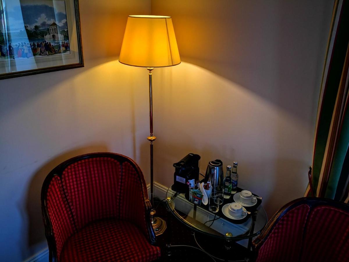 Dwor Sierakow Hotel Kültér fotó
