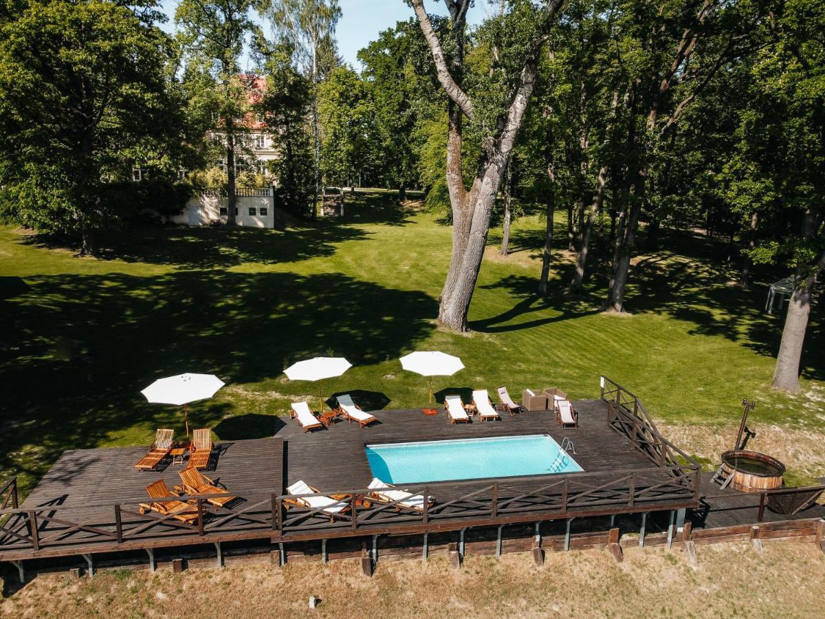 Dwor Sierakow Hotel Kültér fotó