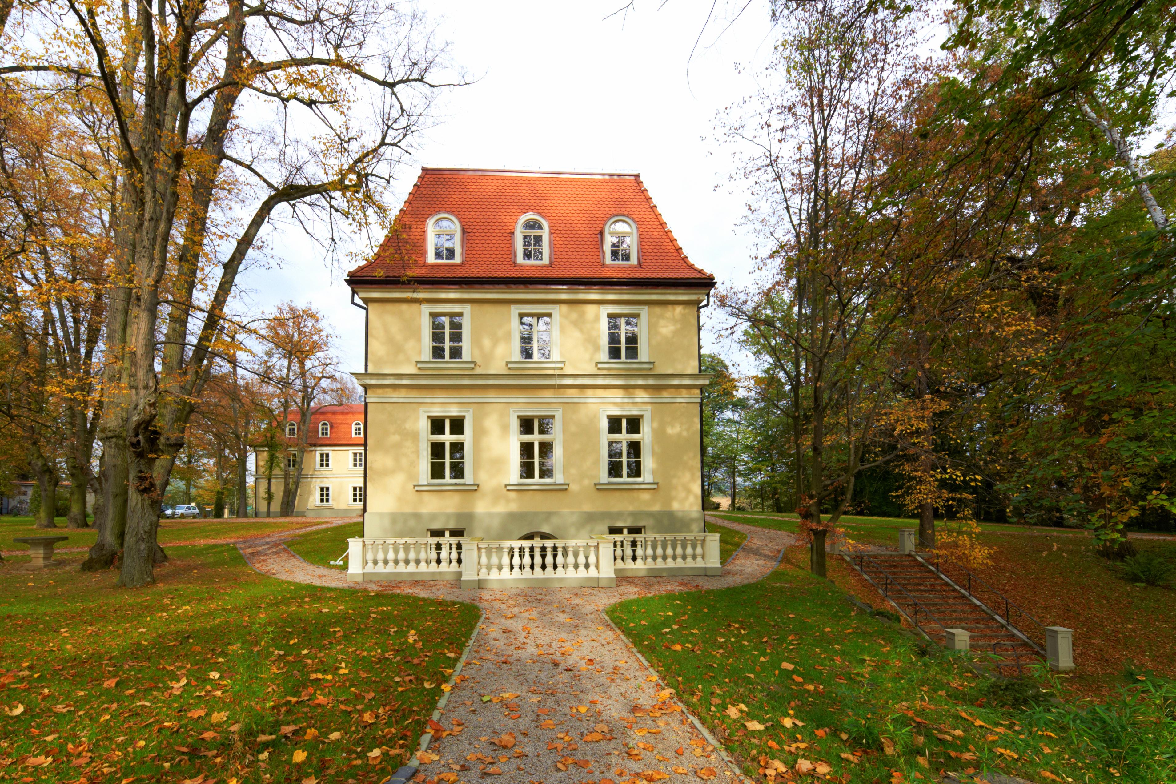 Dwor Sierakow Hotel Kültér fotó