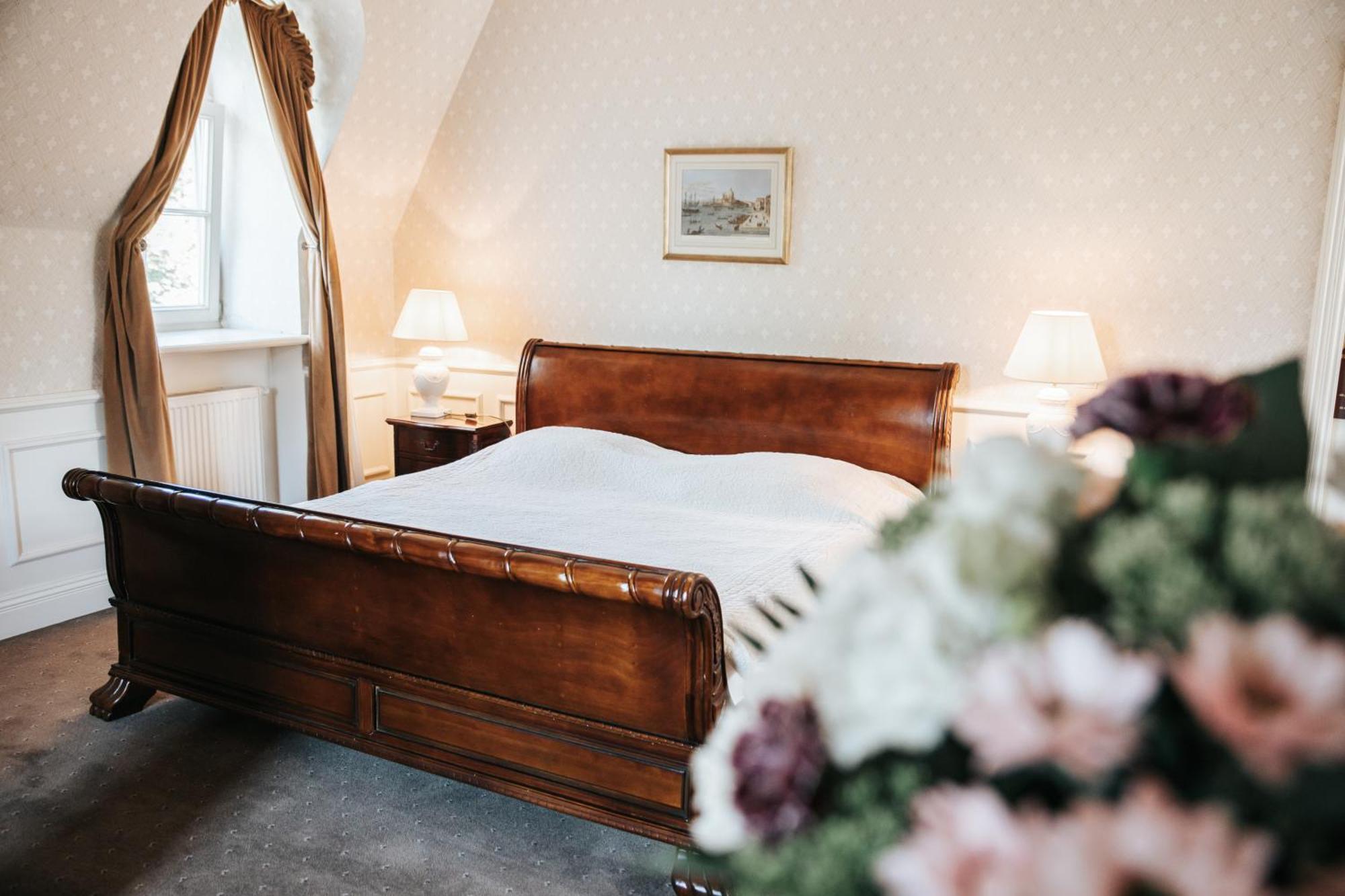 Dwor Sierakow Hotel Kültér fotó